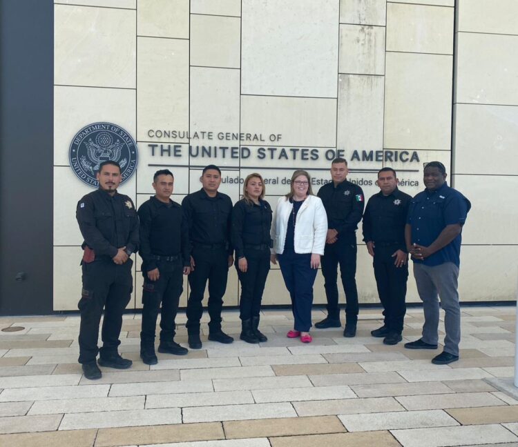 Consulado de EE.UU. en Matamoros entrega reconocimiento a la Guardia Estatal