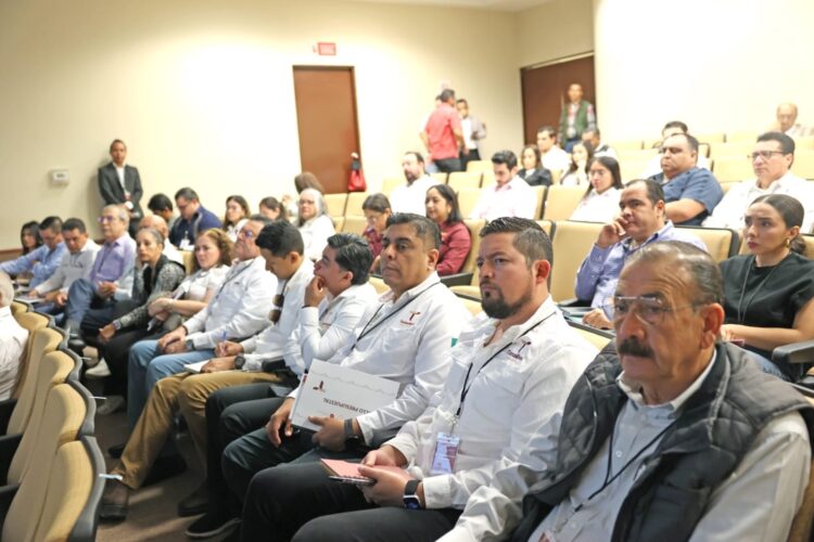 Inaugura Jesús Lavín Verástegui ciclo de capacitaciones a personal administrativo del Gobierno de Tamaulipas