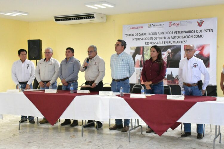 Capacitan a médicos veterinarios como responsables en rumiantes