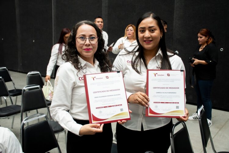 Entregan certificados como mediadores públicos a personal del Centro de Conciliación Laboral de Tamaulipas