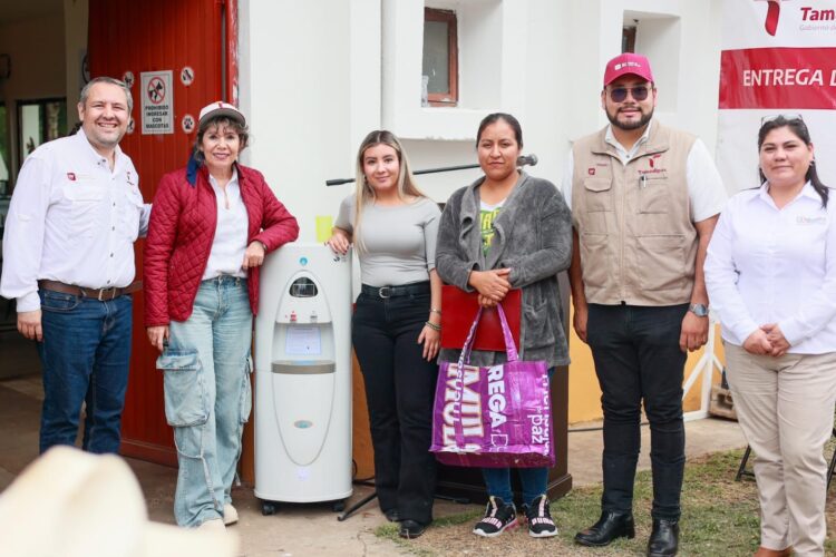 Entrega SEBIEN Dispositivos Generadores Atmosféricos de Agua en Comedores del sur de Tamaulipas
