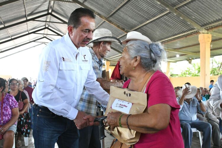 Entrega Desarrollo Rural una tonelada de filete de pescado