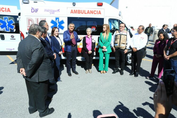 Evalúa gobernador seguridad en Nuevo Laredo y constata atención a repatriados