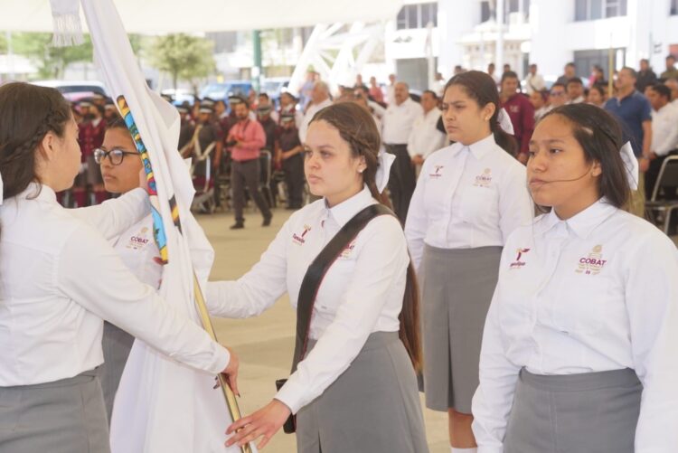 Realizará COBAT concurso de bandas de guerra y escoltas de bandera