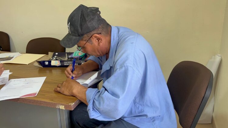 Secretaría de Obras Públicas firma convenio para fortalecer infraestructura rural en comunidades de Ocampo