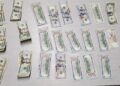 Aseguran en Aeropuerto de Nuevo Laredo a un hombre con dólares, euros y pesos