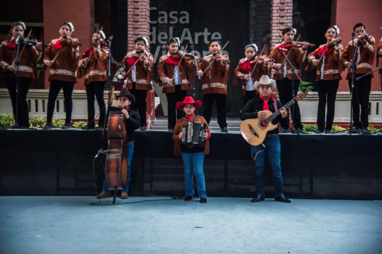 Niñas, niños y jóvenes representarán a Tamaulipas en Encuentro Internacional de Folklore