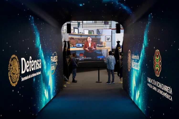 Presenta ATDT Programa Espacial Mexicano en la Feria Aeroespacial México 2025