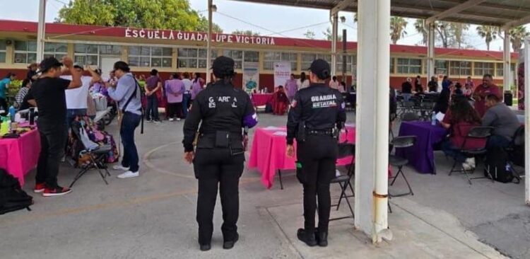Mantiene Guardia Estatal de Género proximidad con familias de comunidades rurales