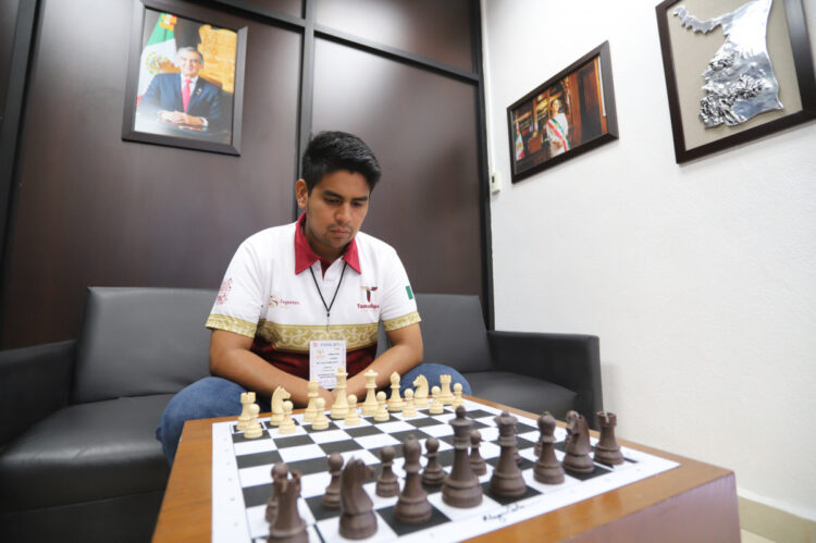 Representará estudiante de la UTTN a Tamaulipas en Olimpiada Nacional de Ajedrez CONADE 2025