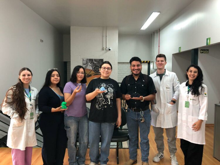 Participan estudiantes de la UT Nuevo Laredo en pasantía técnica en Brasil