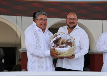 Altamira celebró su 276 aniversario con sesión solemne y entregó Medalla al Mérito Ciudadano