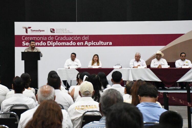 Concluye con éxito segundo Diplomado en Apicultura