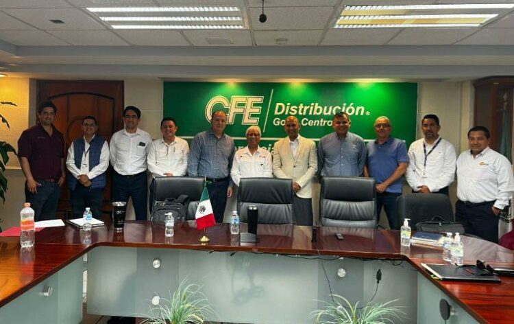 Firma SEDENER convenio para mejorar infraestructura eléctrica en Altamira