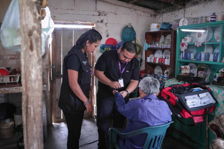 DIF Tamaulipas brinda atención integral a familia con discapacidad en Llera