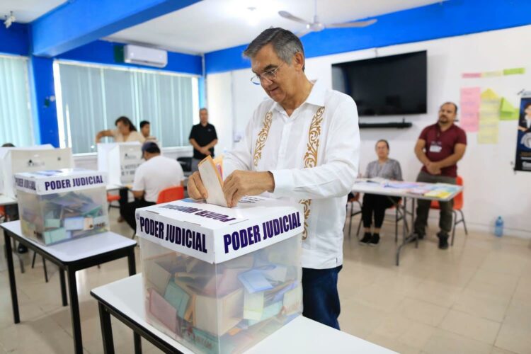 Reporta el gobernador Américo Villarreal una votación tranquila en Tamaulipas