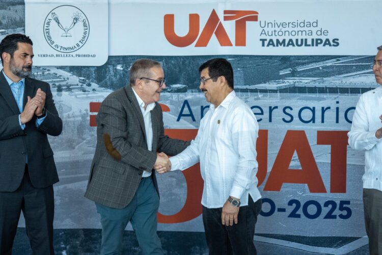 Fortalece la UAT y Banco Santander apoyo a la educación superior