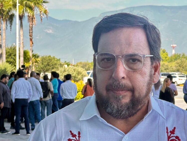 Cumple SET con entrega de plazas a docentes en Tamaulipas