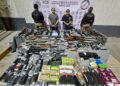 Aseguran arsenal con 64 armas de fuego en Nuevo León