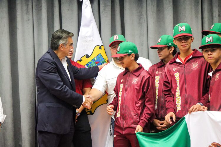 Abanderó gobernador Américo Villarreal a beisbolistas tamaulipecos rumbo a Torneo Latinoamericano
