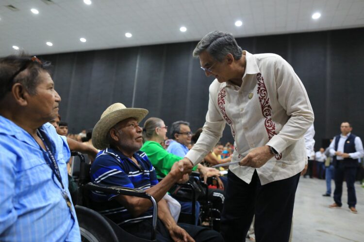 Encabeza Américo entrega de tarjetas de Pensión para el Bienestar a Personas con Discapacidad