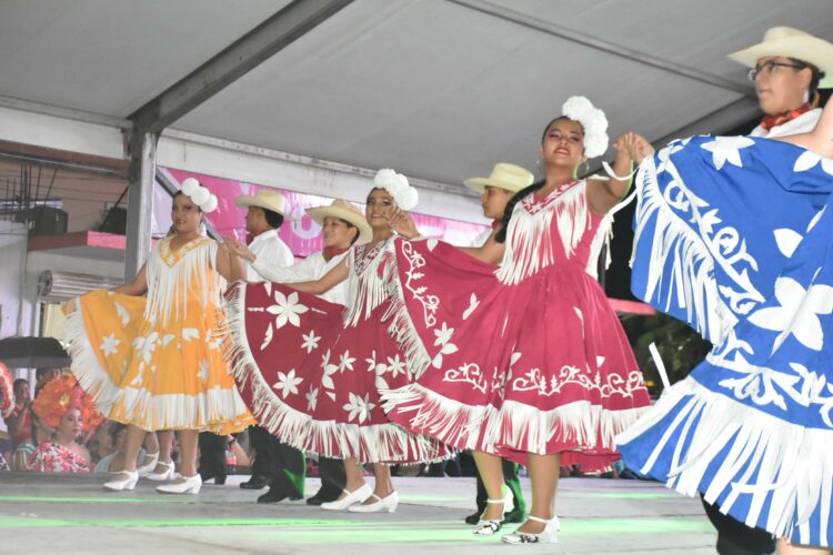 Vibró el municipio de González al son del huapango: Turismo