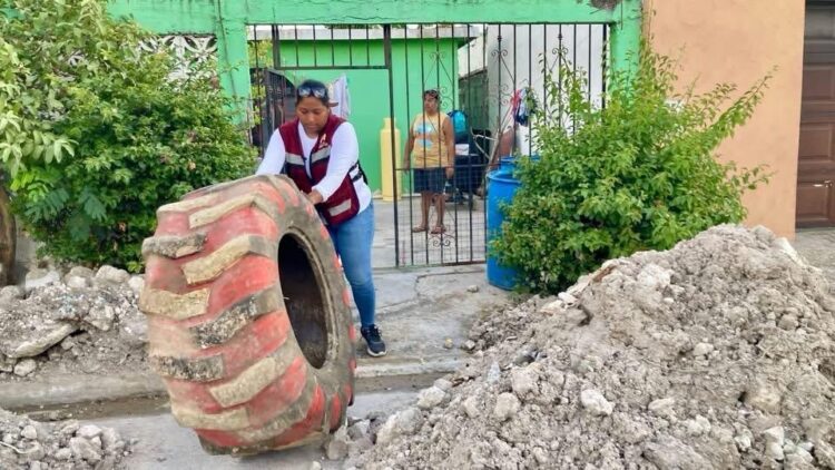 Intensifica Salud capacitación a médicos y la lucha contra el dengue