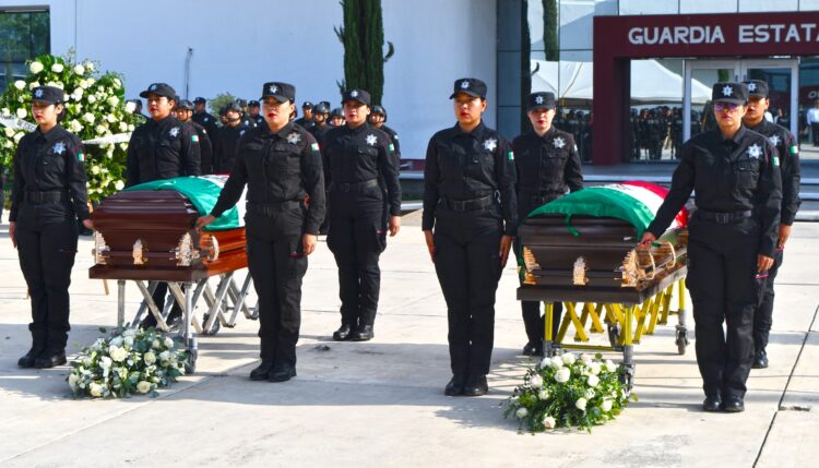 Despiden a elementos caídos de la Guardia Estatal con honores fúnebres