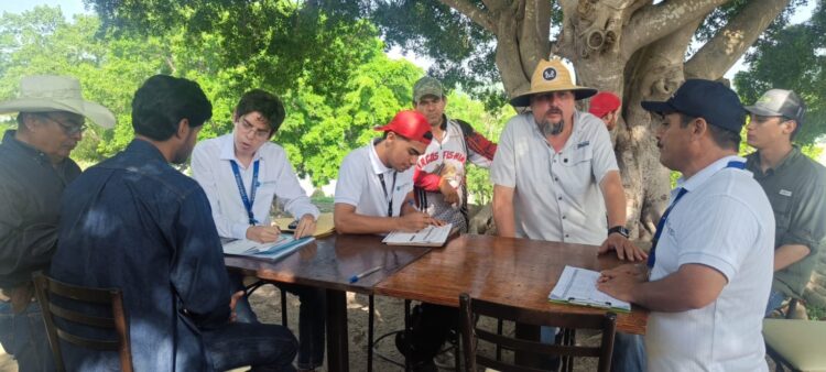 Refuerzan capacitación técnica para impulsar la acuacultura sustentable de ostión