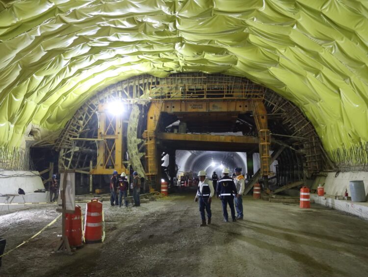 Filtraciones en túnel ocurren en áreas sin revestimiento de concreto y están bajo control