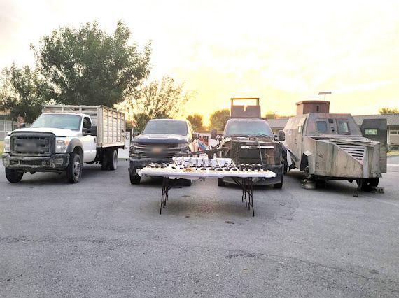 Aseguran arsenal y mounstruos en Camargo