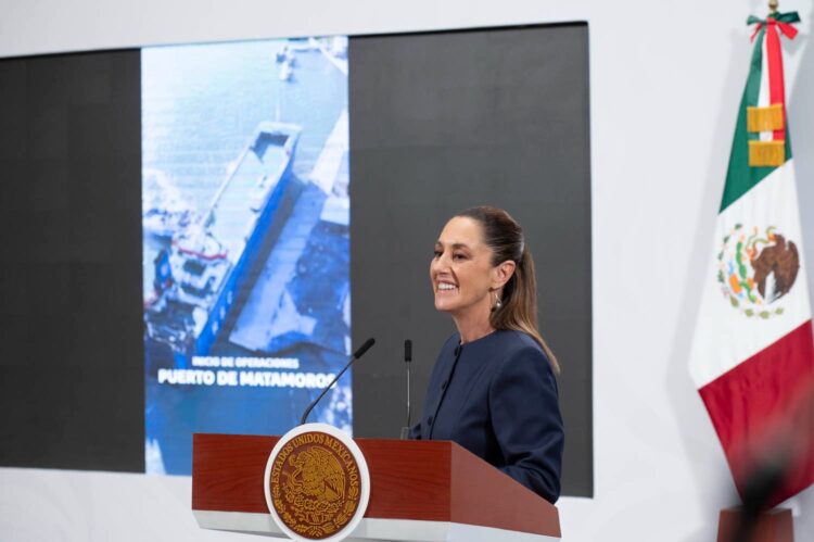 Reconoce presidenta trabajo de Américo para construir el Puerto del Norte