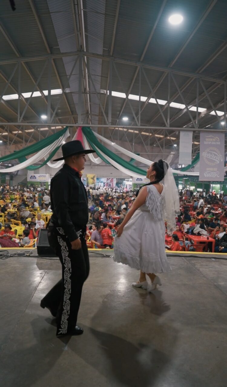 Atrae folclore de Tamaulipas en la Feria Nacional Potosina