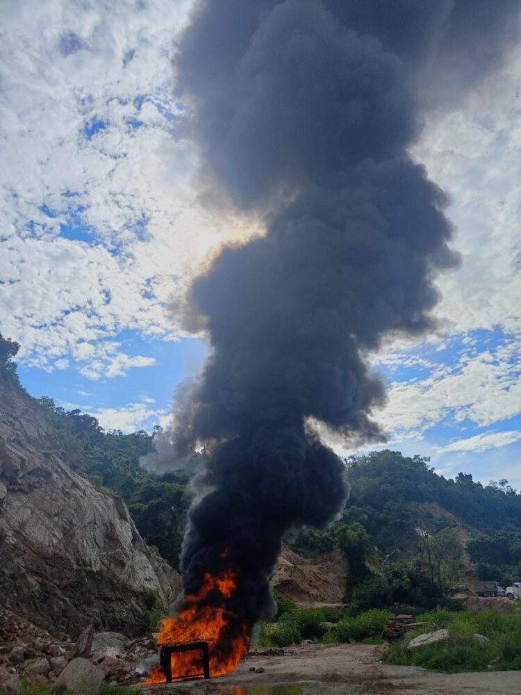 Incineran 1.3 toneladas de clorhidrato de cocaína