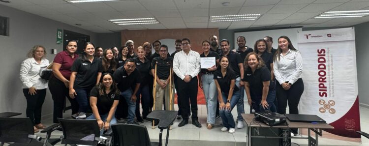 Promueve SIPRODDIS cultura de inclusión en la UAT con taller para docentes y personal del CeINA