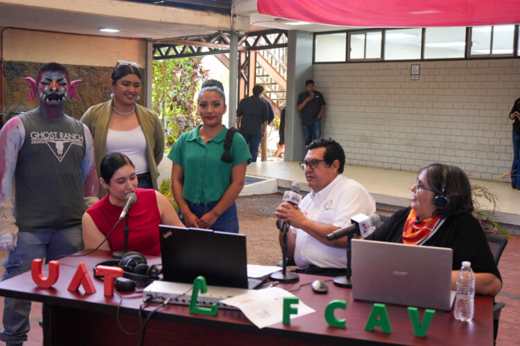 Lanzan el programa “UAT en Vivo” en el Centro Universitario Victoria