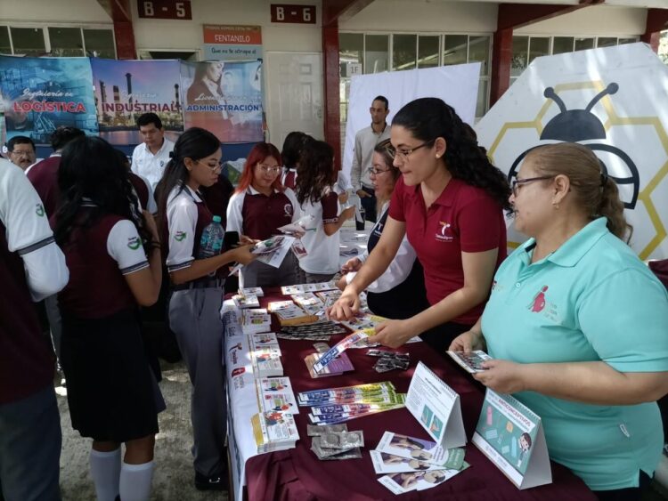 Tras agresión, realizan en CETis 78, Feria de la Paz con enfoque en derechos humanos y bienestar