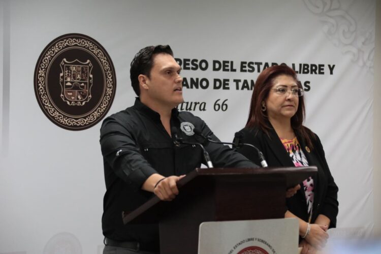 Crean comisión legislativa por denuncia del caso Carmona-Cabeza de Vaca