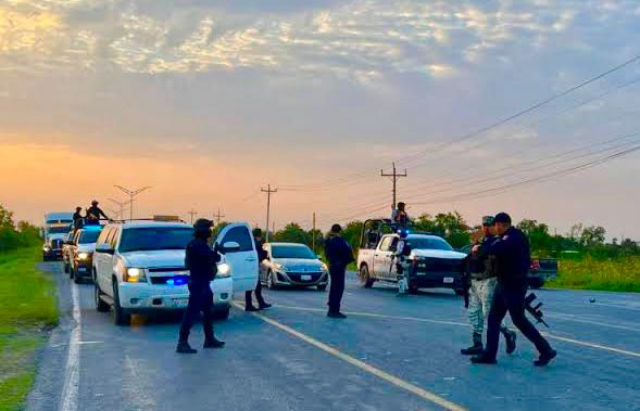Retiran bloqueos en Matamoros, dos policías estatales heridos