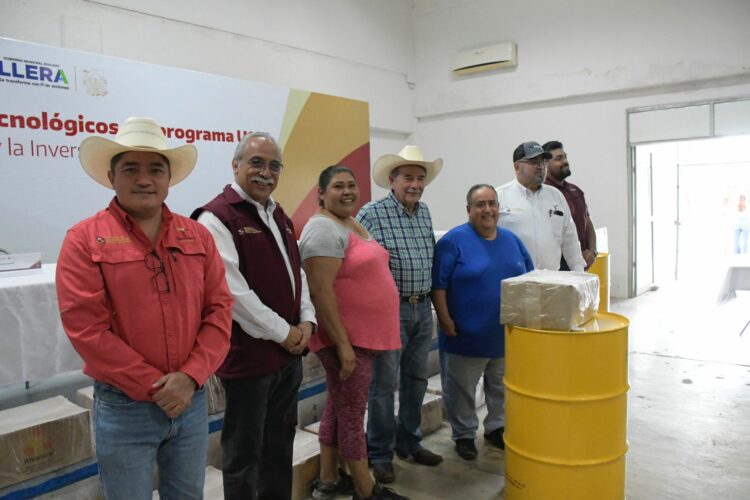 Promueven apicultura en Llera con entrega de insumos