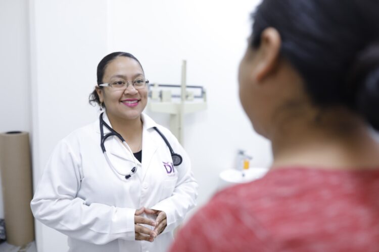 Invita DIF Tamaulipas a campaña de prevención y de cáncer de mama “Observa, Toca y Acciona”