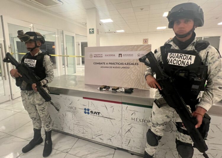 Aseguran arma en autobús de pasajeros en Tamaulipas