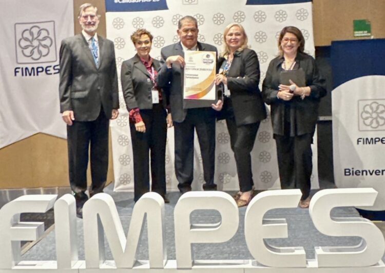 Universidad Tamaulipeca recibe el reconocimiento “Integridad Académica Nivel 1” por parte de FIMPES