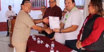 Acreditan internos del Cedes de Ciudad Victoria  certificados de preparatoria