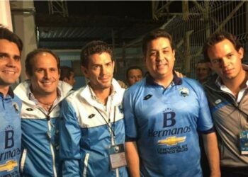 ¿Desvío Cabeza de Vaca 560 mdp a través de Comunicación Social?