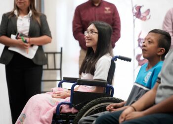 Impulsan Gobierno y DIF Tamaulipas inclusión y permanencia educativa con la entrega de becas