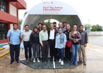 Acerca Obras Públicas a estudiantes la ingeniería aplicada en una de las carreteras más estratégicas de Tamaulipas