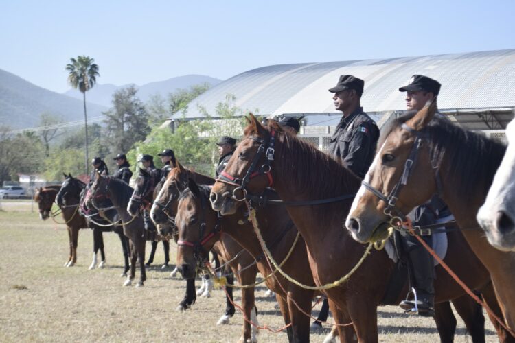 Con Agrupamiento Montado de la Guardia Estatal, SSPT refuerza seguridad en áreas rurales y naturales