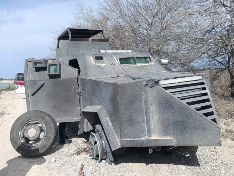 Asegura Guardia Estatal dos vehículos “monstruo” en la Frontera Grande