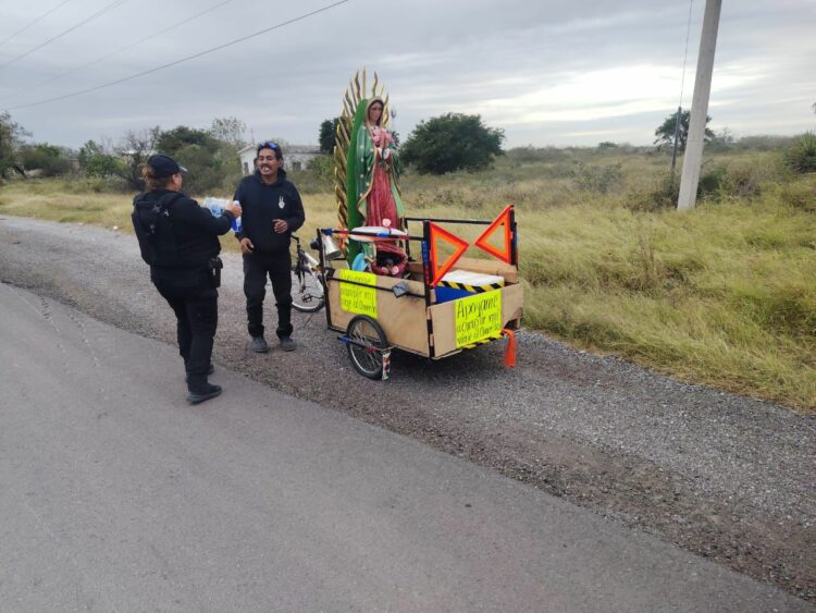 Ciclistas constatan seguridad y presencia policial en carreteras de Tamaulipas